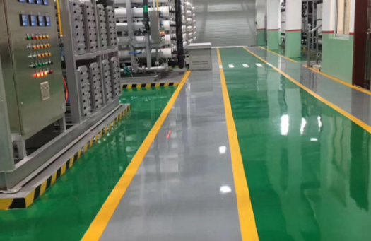 天山专业环氧地坪施工，标准化流程，杜绝起砂、脱层！